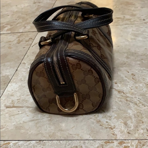 RARE Gucci Round Patent Bow Bag - Picture 5 of 8